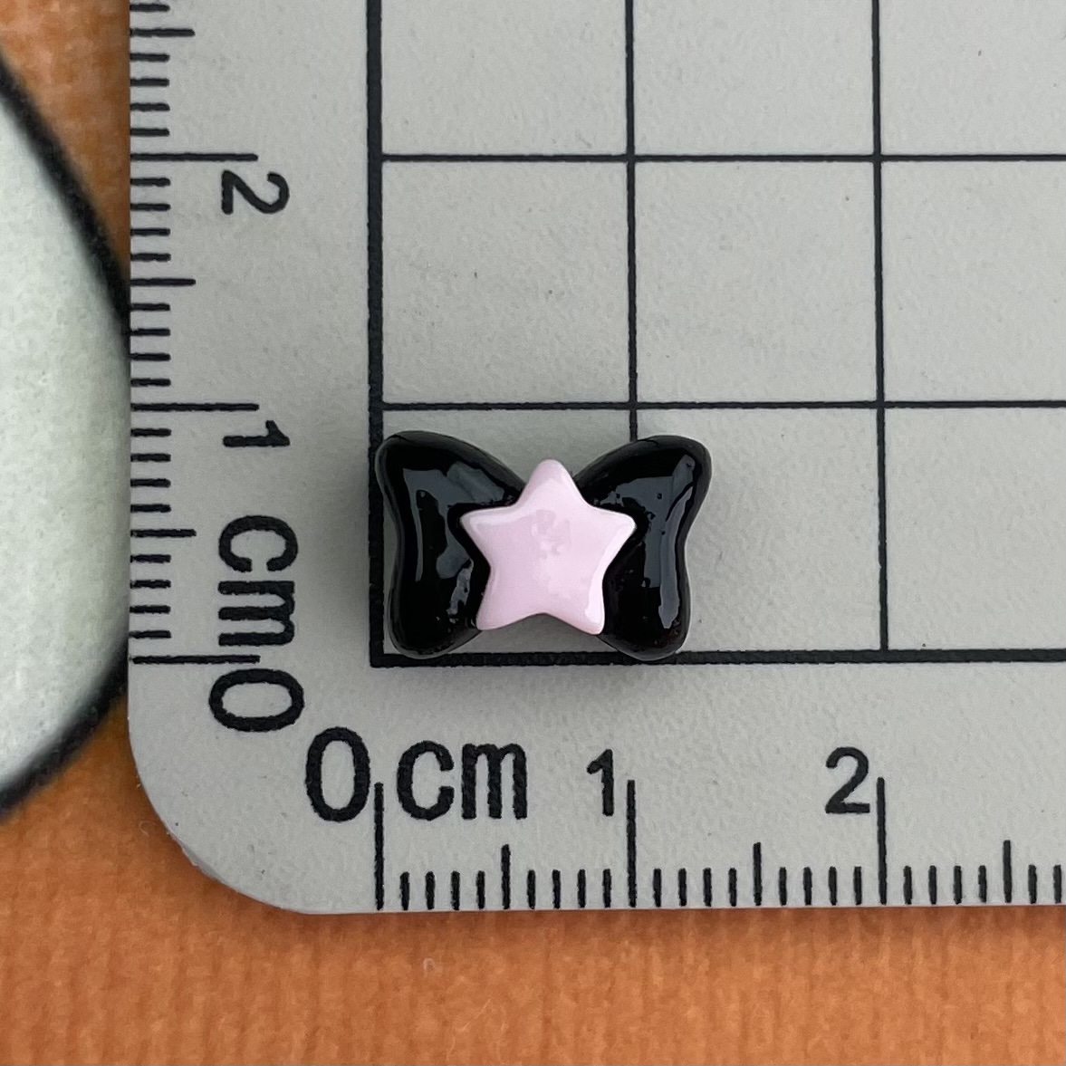 04 * Lazo rosa negro pequeño