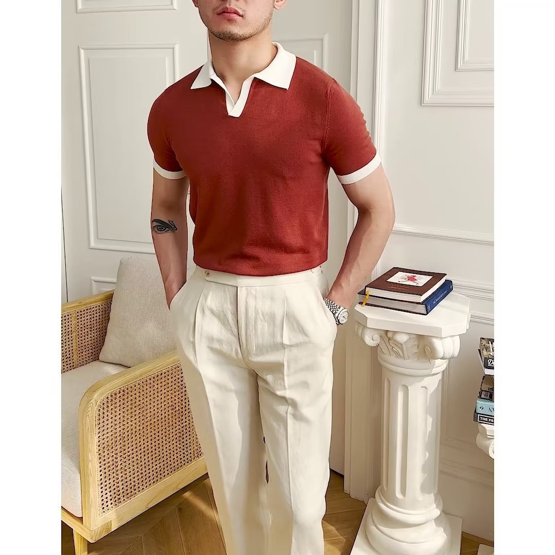 Polo de manga corta de color sólido, estilo japonés informal y moderno, nuevo estándar para hombre, moda juvenil y popular para el verano 2025.