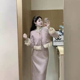 家1215-40 《长 短 闺蜜款》重工含40羊毛 90羽绒服小香套装