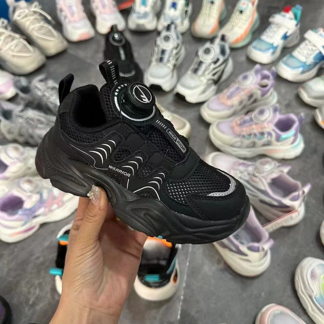 Spring and summer single mesh large children's sports shoes EVA light bottom boys and girls swivel buckle through mesh sports shoes tail goods miscellaneous items