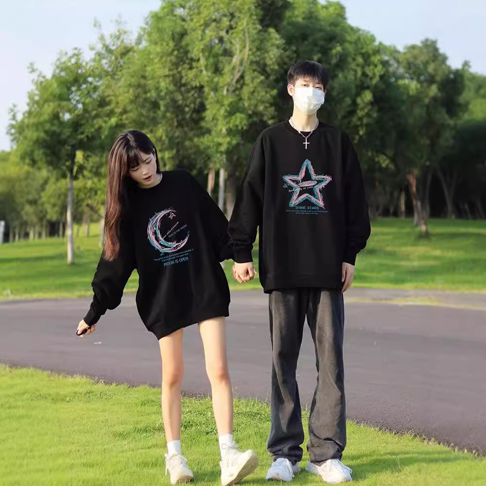 트렌디 한 브랜드 화이트 T 스타와 XINGYUE 커플 여름 크루 넥 티셔츠 2024 크리에이티브 반팔 커플 캐주얼 올 매치 T