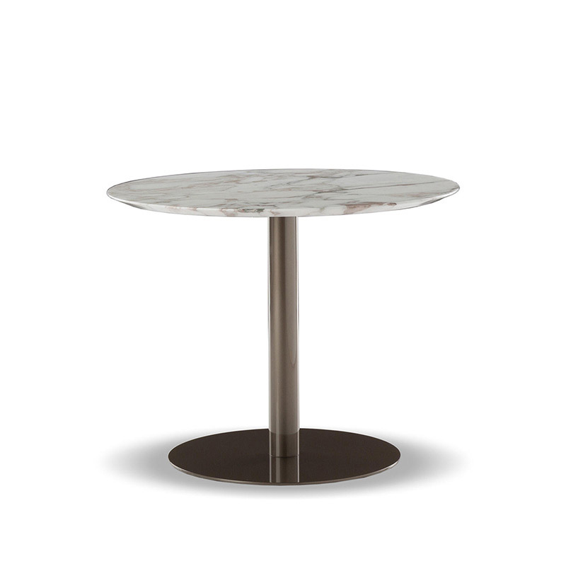 Mesas y sillas al aire libre Patio Terraza Restaurante Ratán Impermeable Bar exterior Mesas y sillas Terraza Balcón Jardín de ocio Silla de mimbre