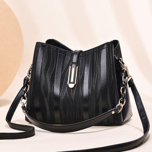 [Available]  Summer New Internet Celebrity Bucket Bag Women's Large Capacity Crossbody Bag Soft Leather Shoulder Bag