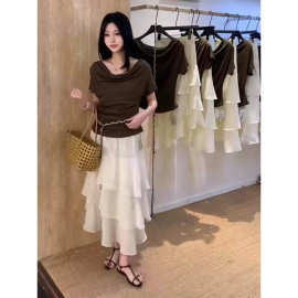 新款韩版显瘦百搭圆领休闲上衣潮新时尚套装女短袖t恤三件套裙子
