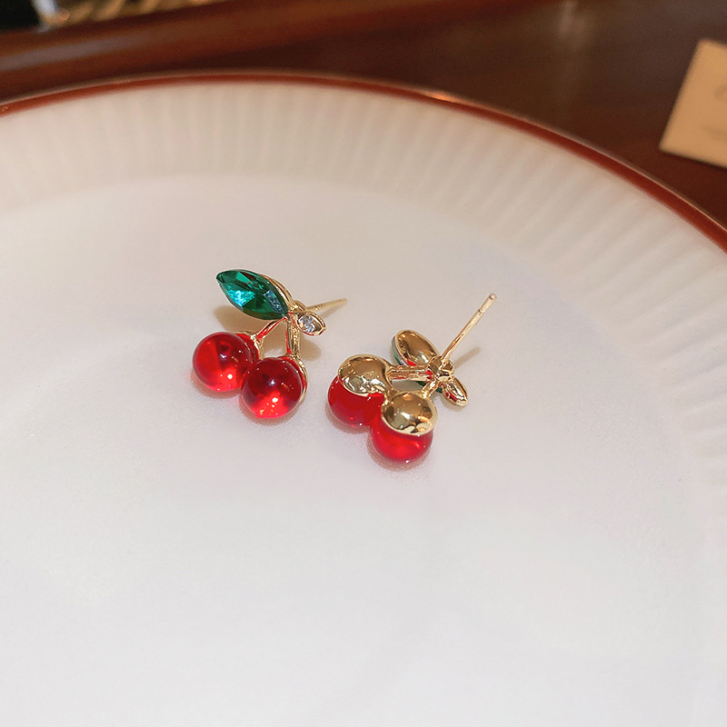 10g Weight 925 Sterling Silver Ear Needle Material Glass Inlay Material Ear Studs Classification 1 Pair Quantity Daily Occasion Alloy, Glass Material Cherry Pattern Women's Gender Cute, Sweet Style 1 Pair Cute Sweet Cherry Alloy Glass Glass Ear Studs 8
