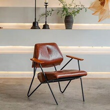 �Fˇ���ȏd��Ʒ�̲����ɕ���ɳ�l�Ӵ����˺��s���e���νM��