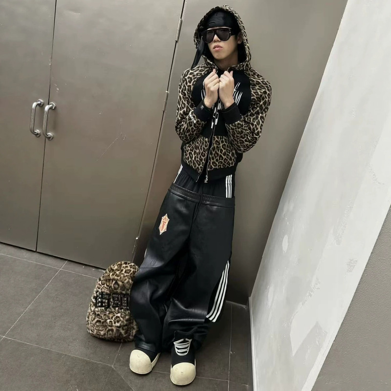 26Ss Three-Stripe Double-Waistband Leather Pants for Men and Women, Subculture Color-Block Striped Black Casual Wide-Leg Faux Two-Piece Long Pants