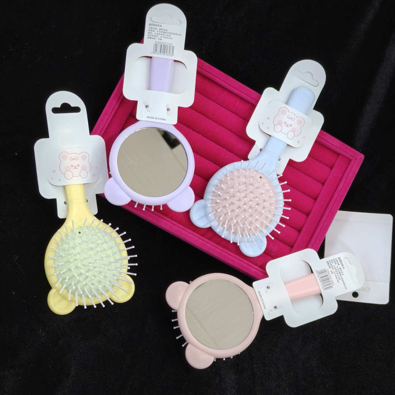 Bonito peine de peinado color macarrón con cojín de aire para masaje, adecuado para uso doméstico y dormitorios estudiantiles, cepillo de pelo de plástico suave con cojín de aire.