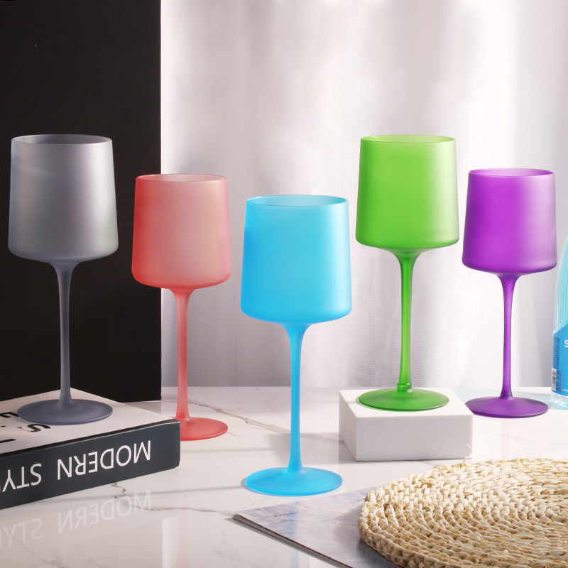 Glass creative cocktail wineglass for home use