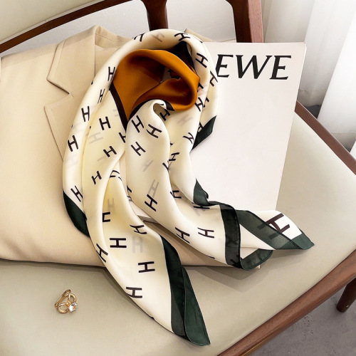  Korean version of the new simulated silk scarf fashion decorative warm small silk scarf professional scarf scarf for women