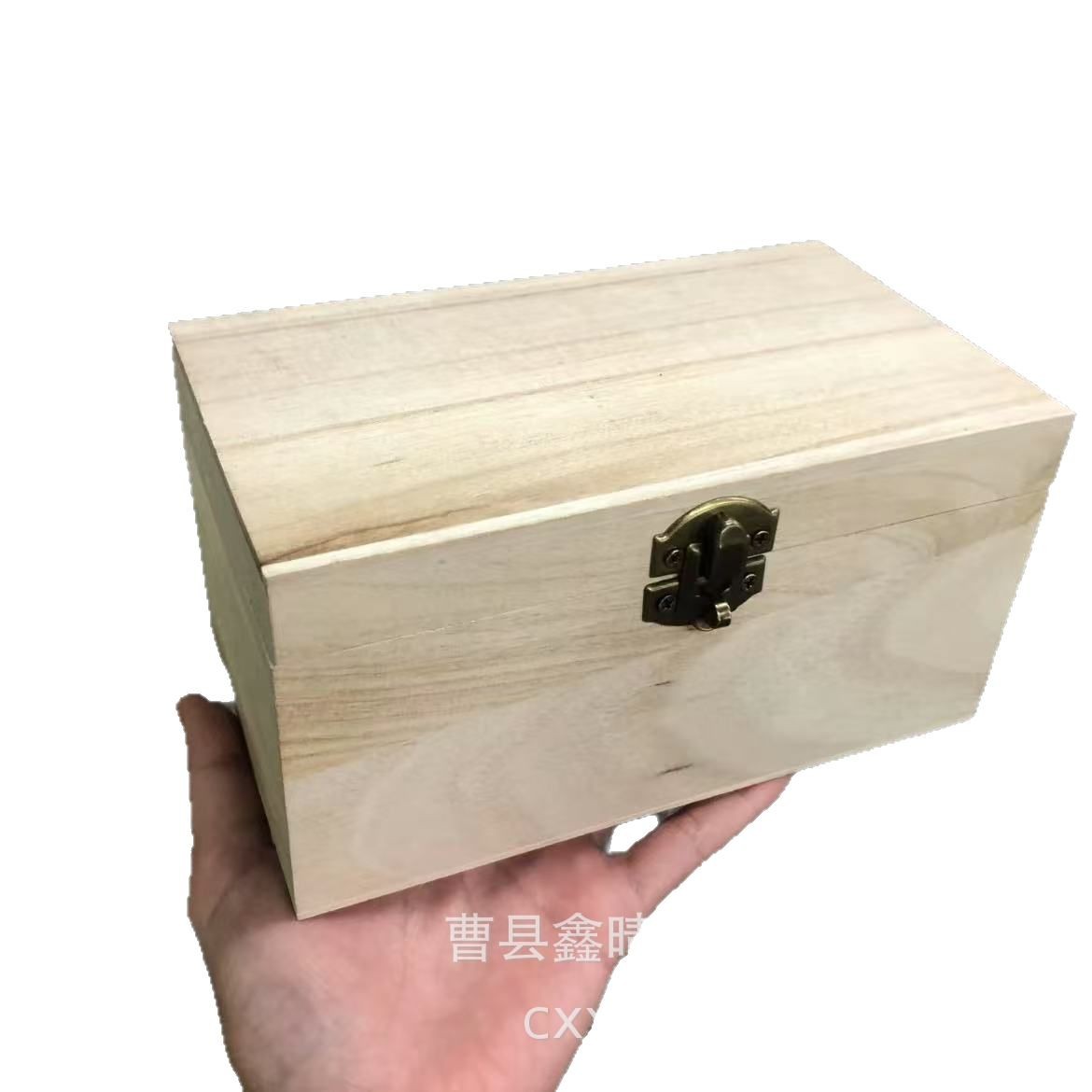 Nuevo producto transfronterizo Bloqueo de contraseña Caja de madera Caja de almacenamiento de madera con tapa cuadrada para el hogar Caja ciega de contraseña de madera maciza simple