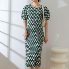 Quality 2024 Summer Miyake High-end Pleated Imported Garnish New Printed French Puff Sleeve Dress
