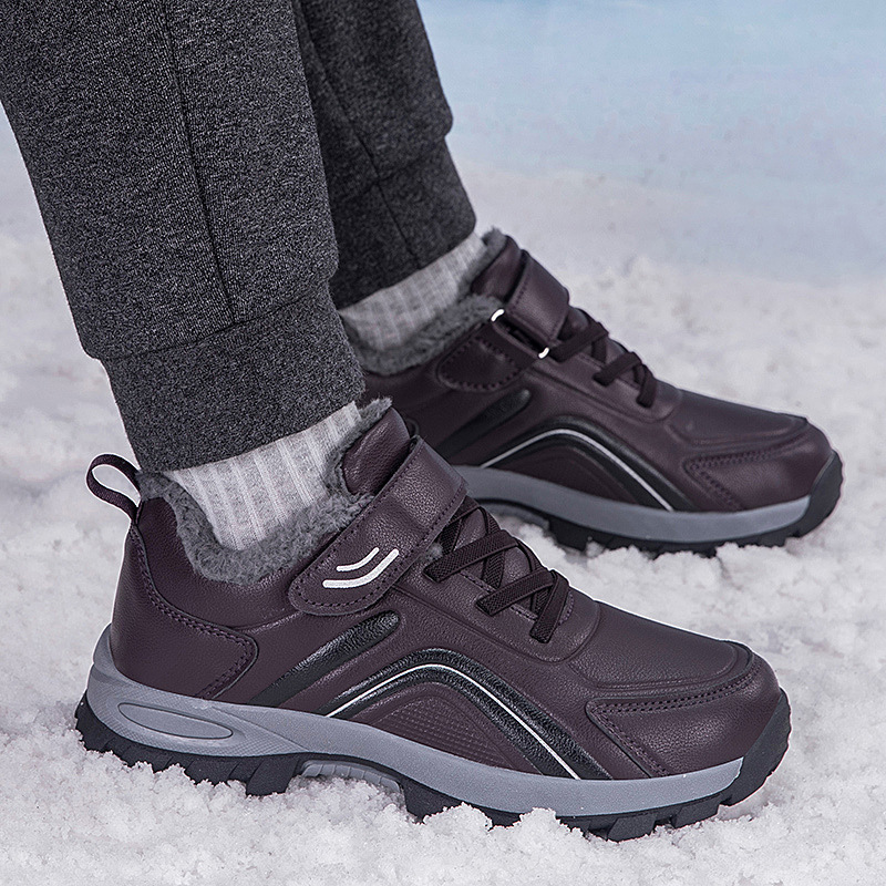 Nuevos zapatos para ancianos otoño e invierno para mujer, más zapatos de algodón grueso de terciopelo, zapatos deportivos antideslizantes para caminar, botas de nieve cálidas para mamá