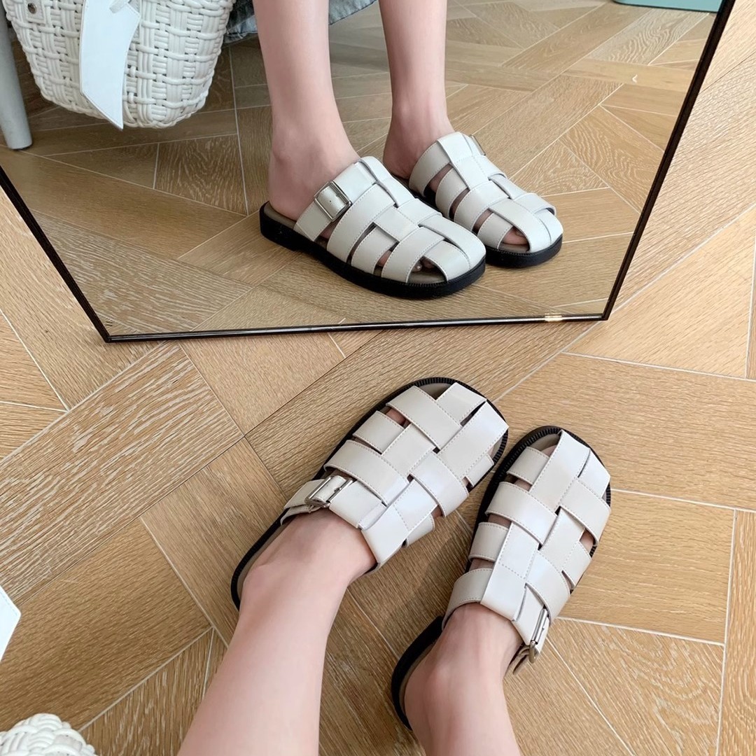 [sheii su] blanda explosión ~ cubierta de cuero real tejido hueco fondo plano sandalias romanas zapatillas de jaula de cerdo