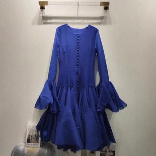 �羳���QŮ�b�A�I���ſ��������B��ȹ�r�жY�����Ӵκ��~߅����ȹ