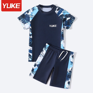 Children's Swimwear Boys Swimwear Boys Big Kids New Sunscreen Split Professional Swimwear suit Swimwear Wholesale