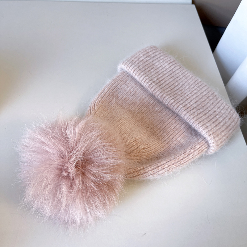 Women's Sweet Simple Style Color Block Pom Poms Eaveless Wool Cap display picture 24