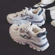 2025�ļ��¿�ӽq�\��ЬŮ�ٴ��ϵ��W�����e�ܲ�Ьins����Ь