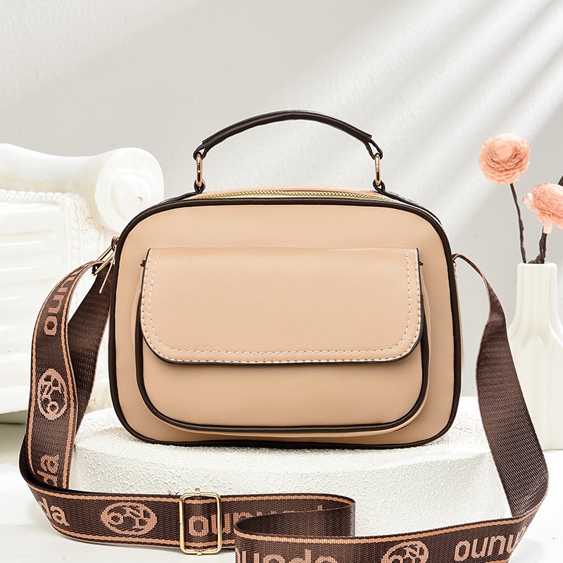 Bolsos de gran capacidad bolsos de moda para mujeres bolsos cuadrados portátiles nuevos bolsos de textura para mujeres de nicho de verano 2026 bolsos de hombro único