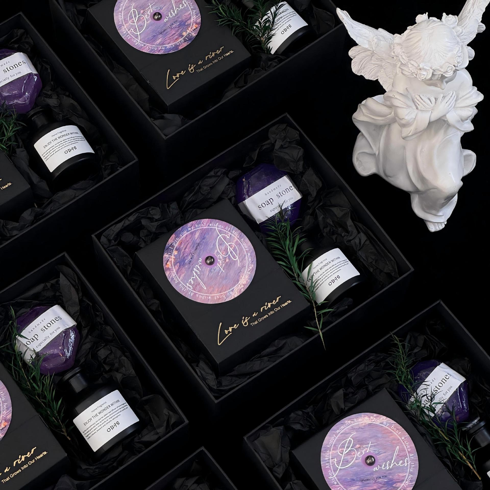 2026년 신상 [마사지 브러쉬 + 보석 비누 + 무화염 아로마]