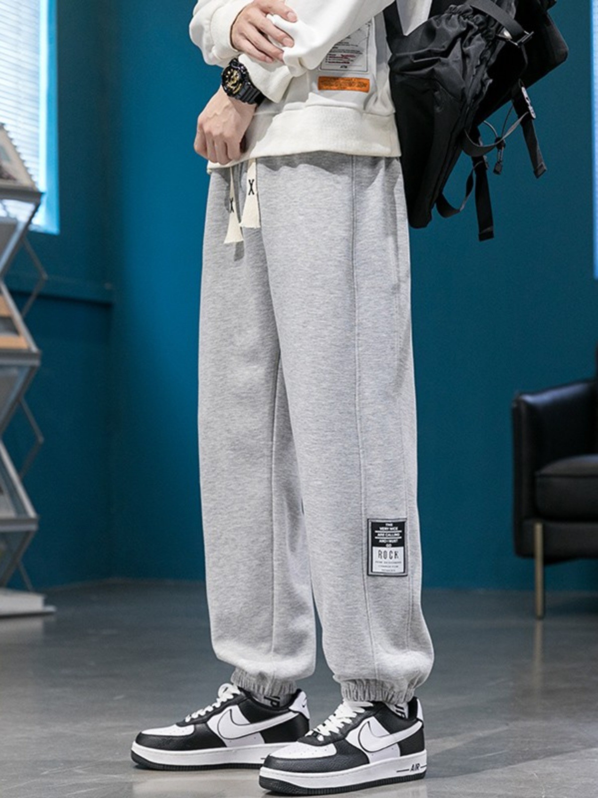 秋装高中生13纯棉休闲长裤子12男孩青少年大童15岁学生14运动卫裤