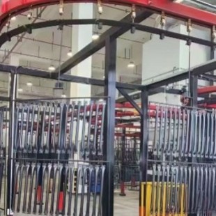 Hot Manufacturers Customized Car Parts Spray Line Body |   Suspension, Ground Rail Workpiece Different Selection Different |