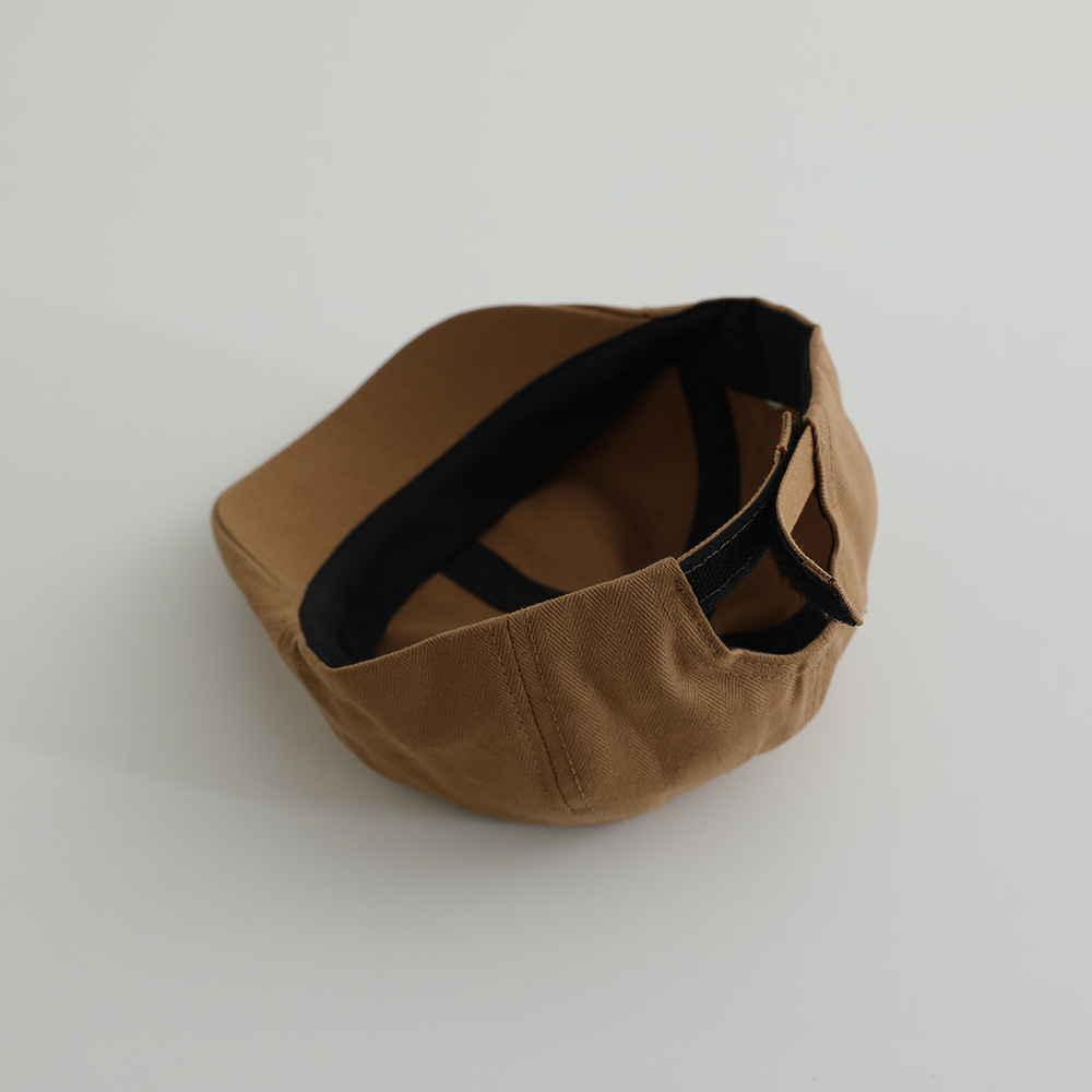 Primavera infantil anti-boina Hello letras coreana bordado sombrero hacia adelante primavera y otoño sombrero para hombres y mujeres