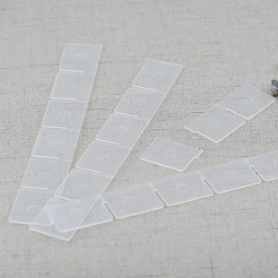 Transparent spacer detachable with hardware tool box storage box used to separate 6 pieces/piece of squares of different sizes