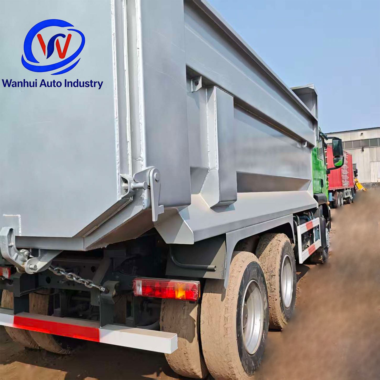 Sinotruk Howo TX Dump Truck 400 horsepower 8×4 muck transport engineering tipper truck sand and gravel dump truck