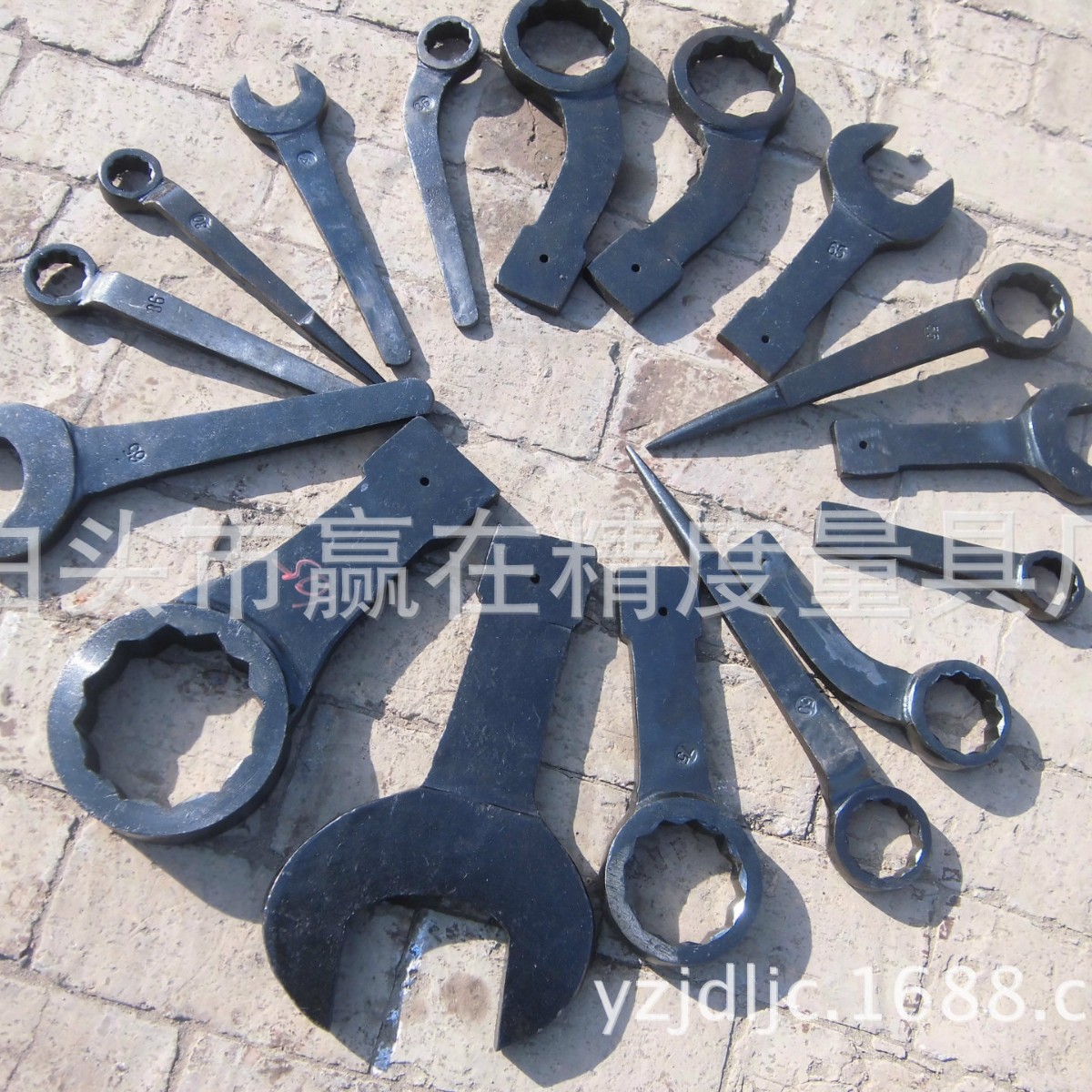 弯柄直柄敲击梅花扳手 各种型号 高碳钢特种工具 按需选购