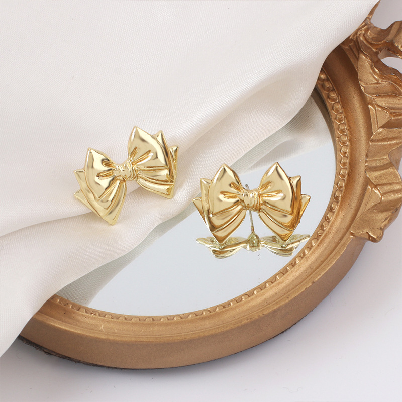 4g Weight Earrings Classification Wedding, Travel Occasion Women'S Gender Gold Color Wholesale Fashion Geometric Multi-layer Bow Alloy Earrings 2