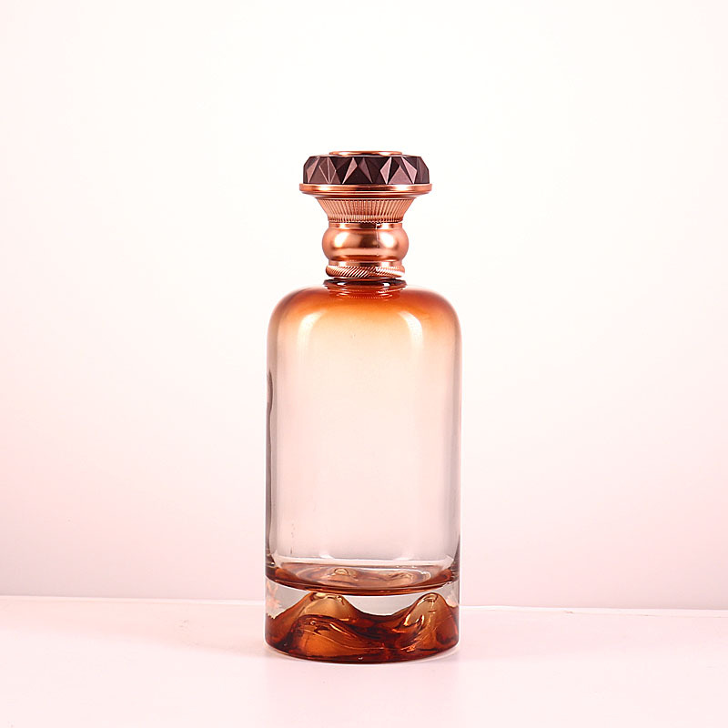 源头工厂玻璃白酒瓶透明瓶渐变色空瓶家用一斤装现货速发量大优惠