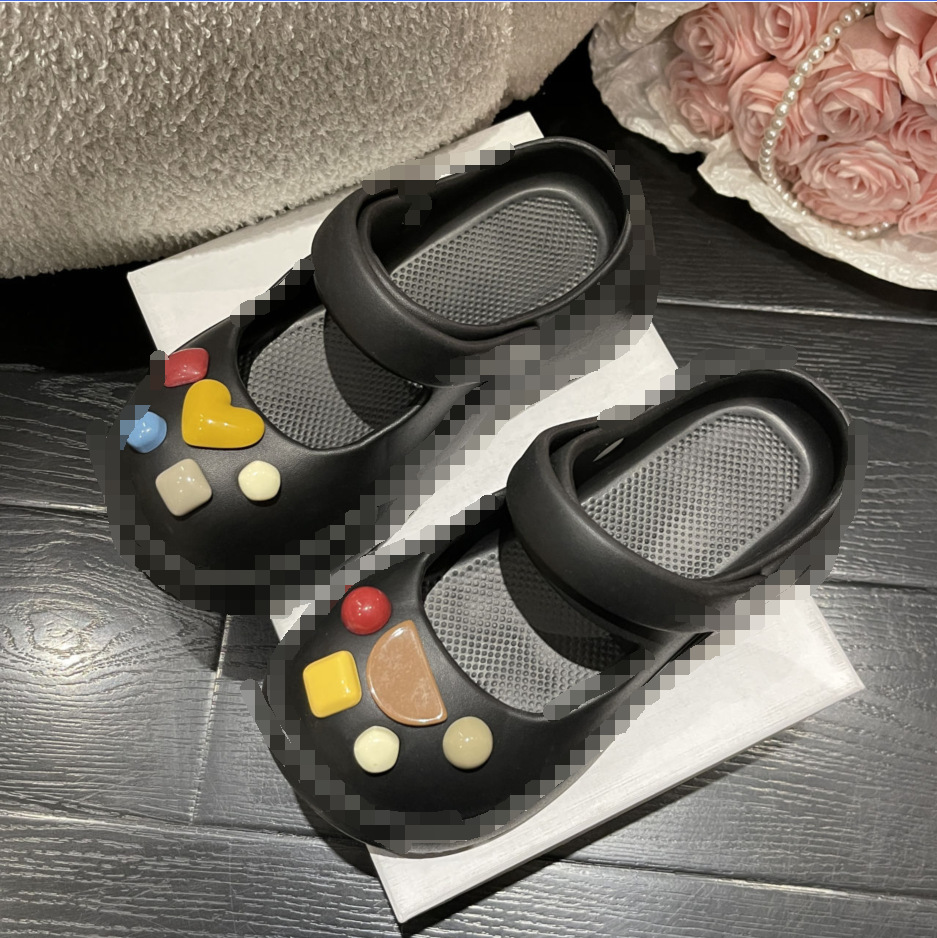 Mary Jane zapatos de agujero de fondo grueso de las mujeres antideslizante zapatillas de estilo Chanel estilo occidental de las mujeres del dedo del pie cerrado sandalias de las mujeres al aire libre