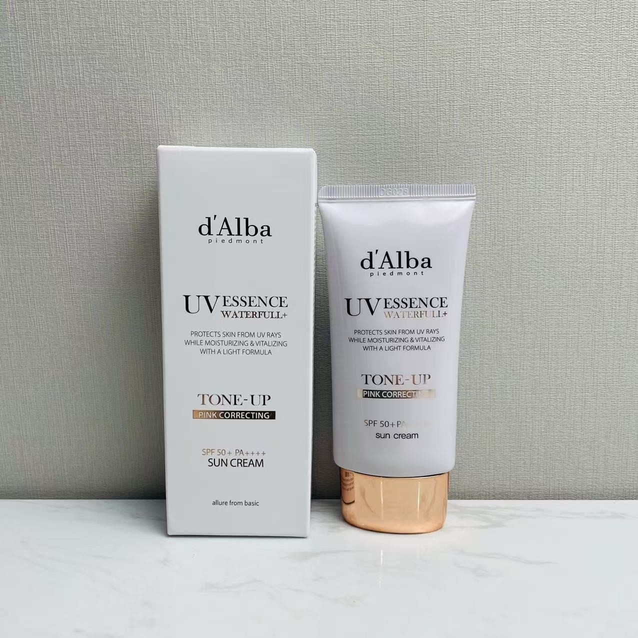 Cross-Border Exclusive Supply of Korean Dalba Dalba Anti-Sun Cream, Brightening, Skin-Friendly, Lightweight, Isolation, High-Strength Anti-Sun Lotion 50g