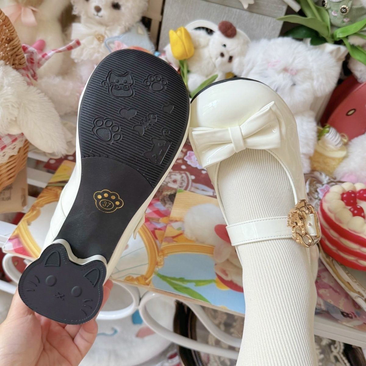 Zapatos de lolita primavera 2026 nuevos zapatos de arco de moda simple cabeza redonda adorable zapatos de talón grueso dulces marizhen