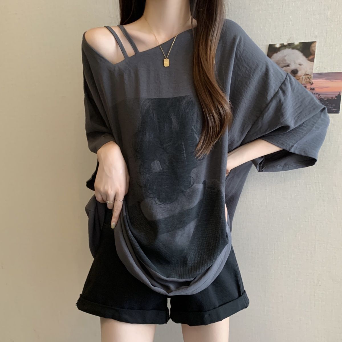 Camiseta de manga corta con diseño sin tirantes impreso de gran tamaño para mujer verano 2024 nuevo estilo suelto y delgado mm top femenino ins