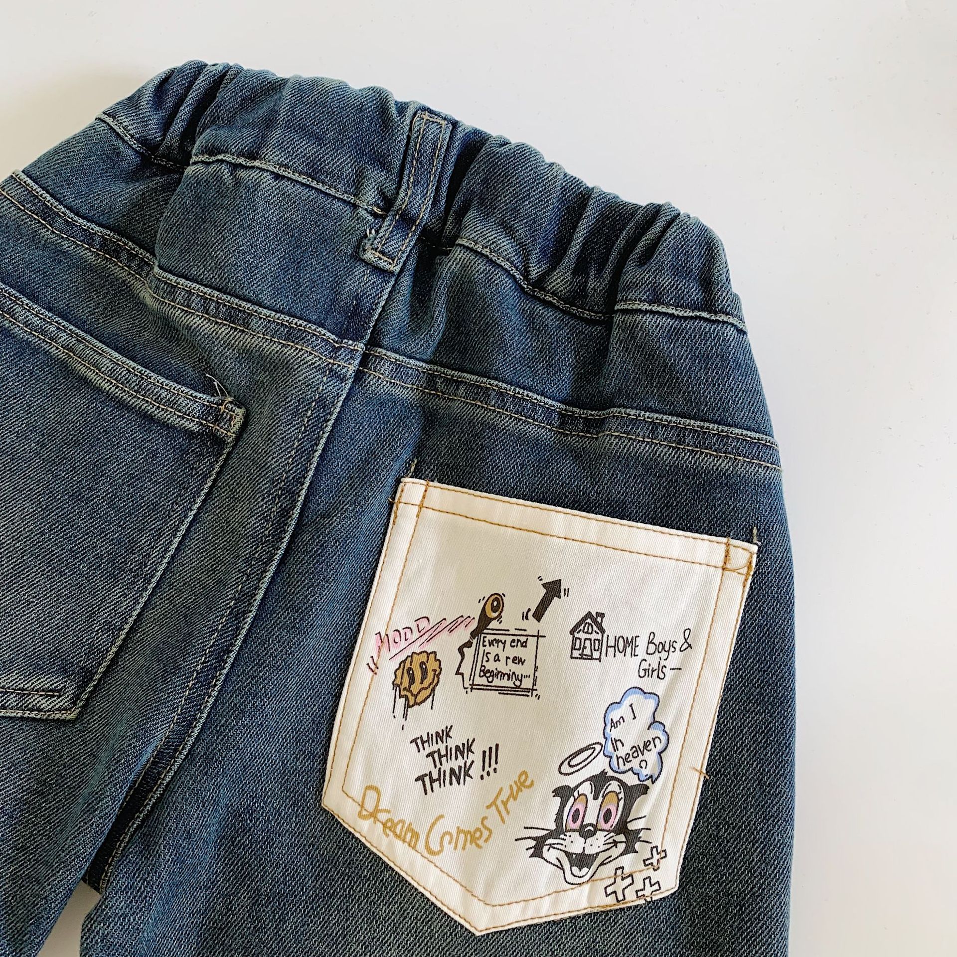Jeans infantiles Mai Bao 2025, caño, pantalones sueltos para niños, ropa infantil coreana de bolsillo, pantalones de graffiti, moda image 4