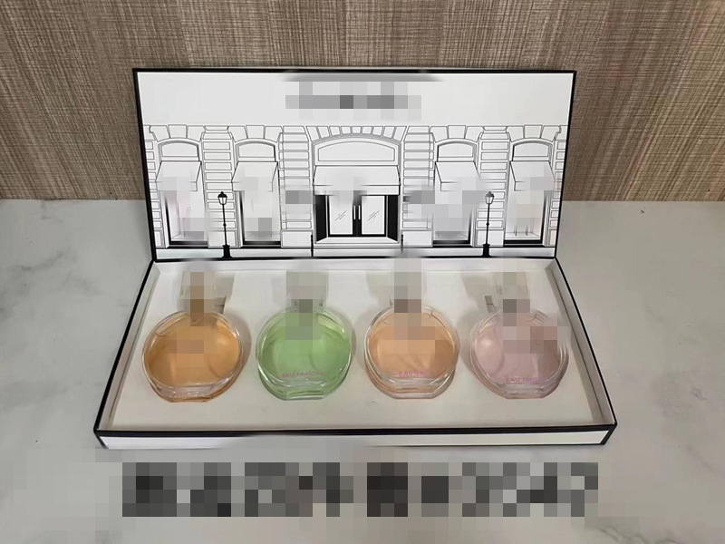 30 opportunities four-piece set