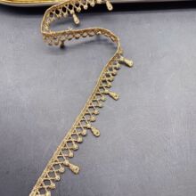 �𾀻�߅��߅С�l�a�ٴ�̽�lace�ٽz�Ҿ�ܛ�ͯ�b�o�Ͻ�ɫ�F؛