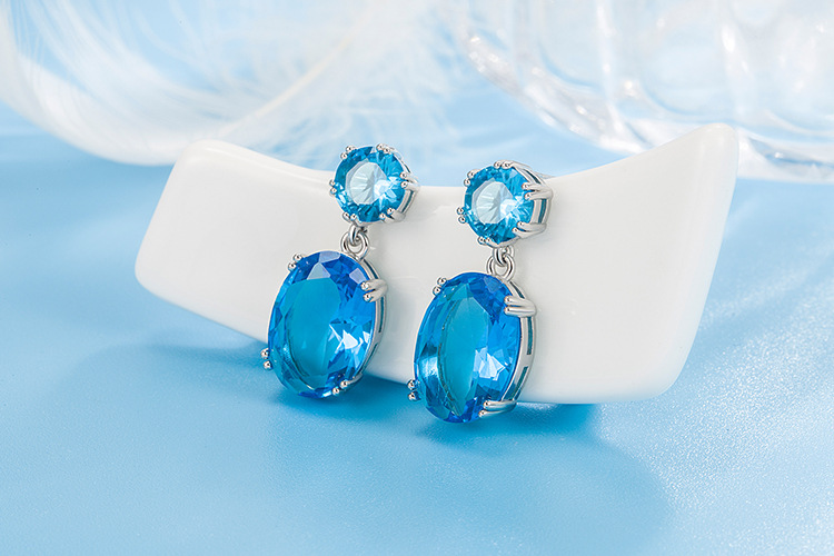 Glam Oval Copper Inlay Zircon Drop Earrings 1 Pair