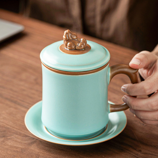 Ceramic tea cup for home use