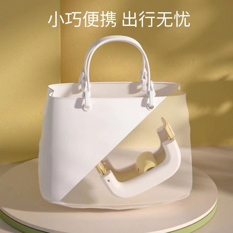 ͯ۵СͰʱЯʽСŮг