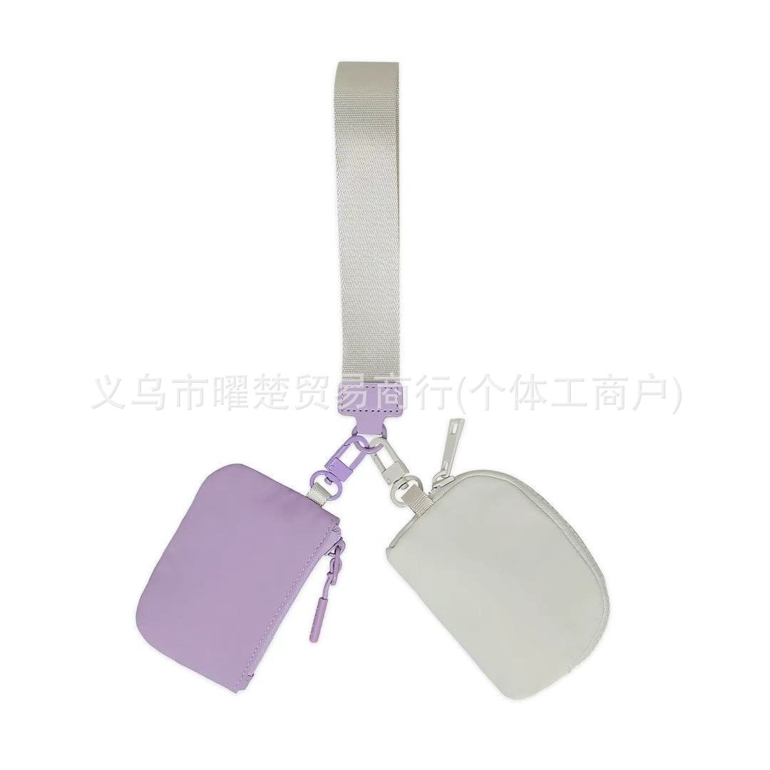 연한 보라색-베이지색