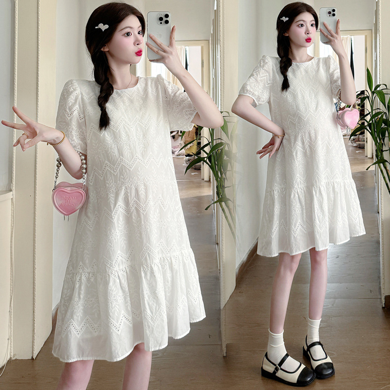 Real Shot of Elegant Pregnant Women's Summer Dress Mid-Length Sweet Age-Reducing Maternity Dress Embroidered Round Neck Slimming Skirt for Women