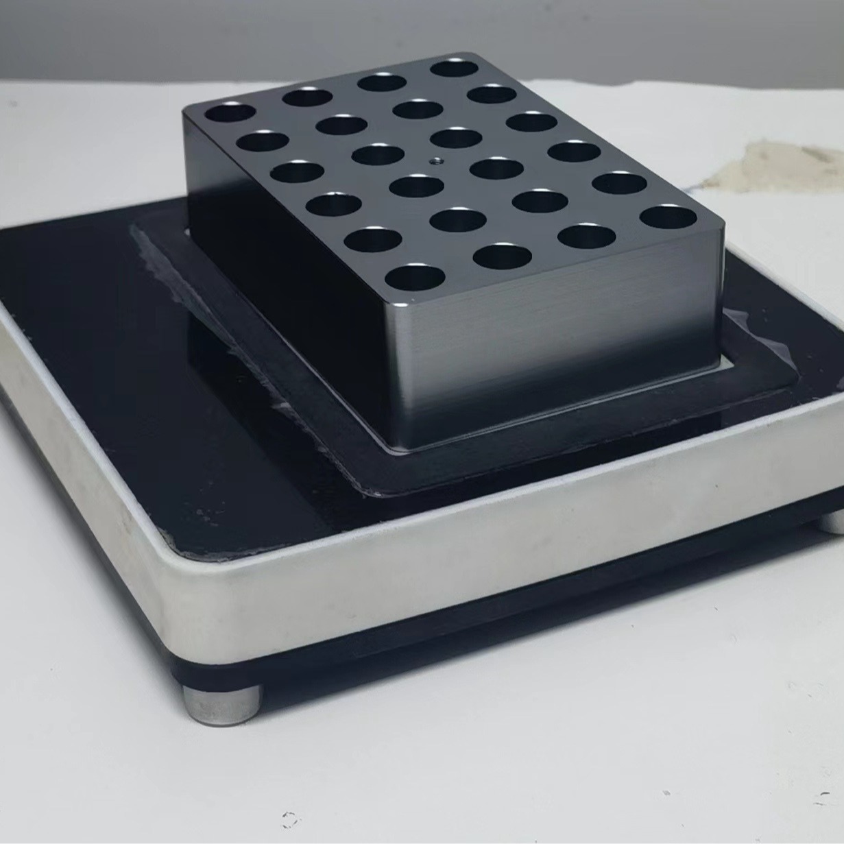 43302海狸Beaver 15mL锥形离心管，带架，灭菌， 50/包，10包/箱