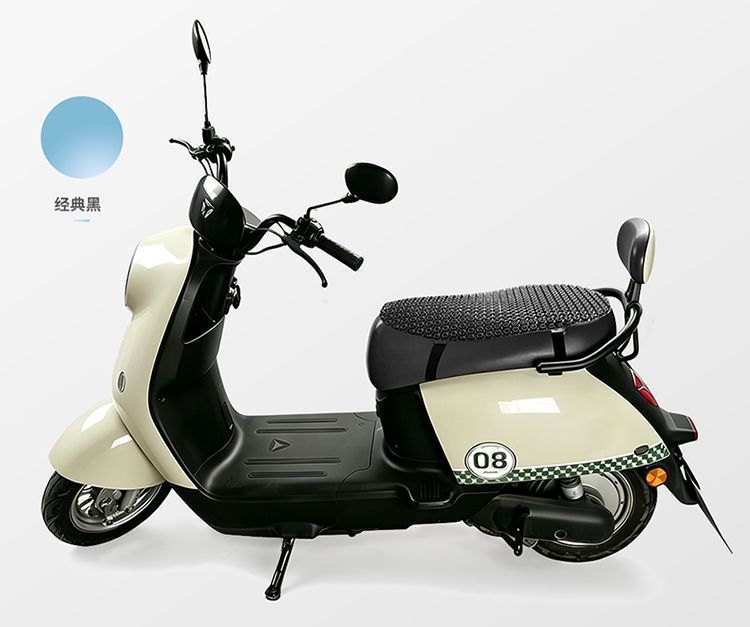 Electric vehicle ventilated seat cushion, waterproof, sun-proof, heat-insulating, comfortable for long periods of sitting, specially designed for delivery riders, hollow-out cooling seat cushion