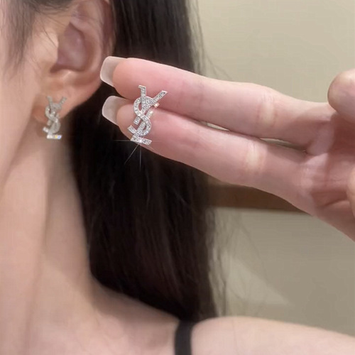 Xiaoxiangfeng French Micro-Inlaid Zirconia Letter Earrings S925 Silver Needle Women's Light Luxury Simple Personalized Versatile Earrings Earrings