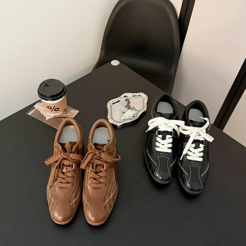 Vintage Cowhide Leather Women's Sneakers with 4cm Hidden Height Increase, Versatile Round-Toe Lace-Up American Boxing Style Casual Sports Shoes Vintage Cowhide Leather Women's Sneakers with 4cm Hidden Height Increase, Versatile Round-Toe Lace-Up American Boxing Style Casual Sports Shoes
