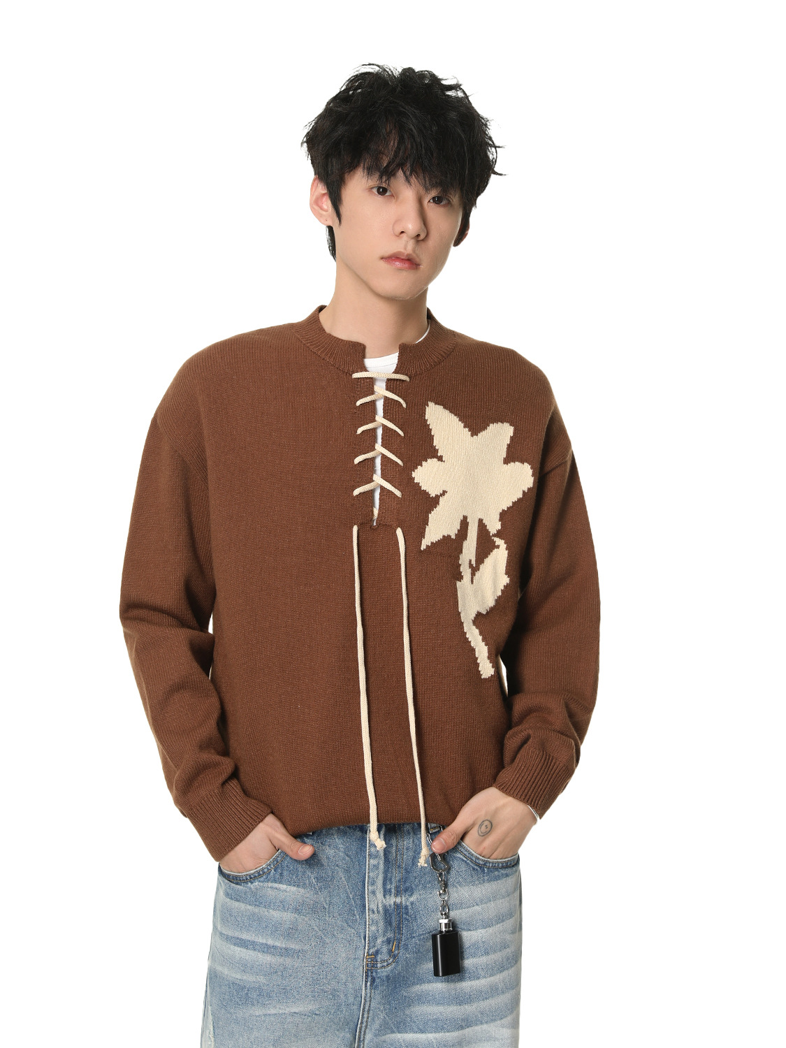 MTLCLOTHES Hombres| Diseño de lazos retro floral hoodie suelta alta sensación de camiseta de punto de moda