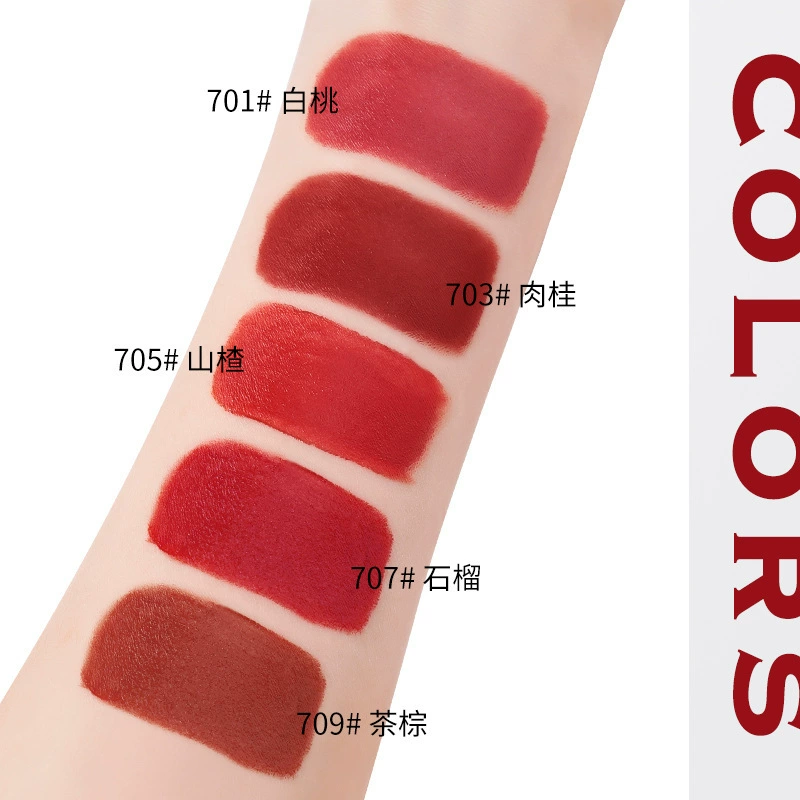 Essence, moisturizing lipstick, lip balm, new collection, mirror effect
